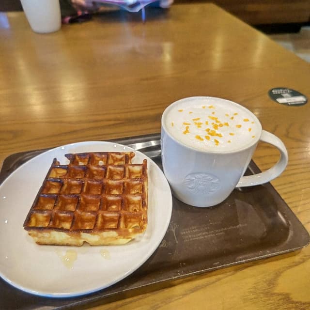 スターバックス コーヒー 麹町店 - サブ画像1