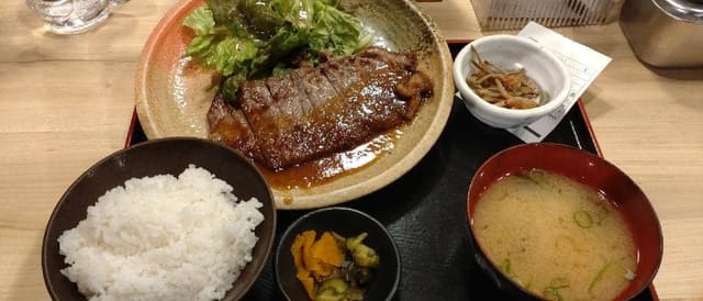 大阪屋台居酒屋 満マル 徳山店 - サブ画像1