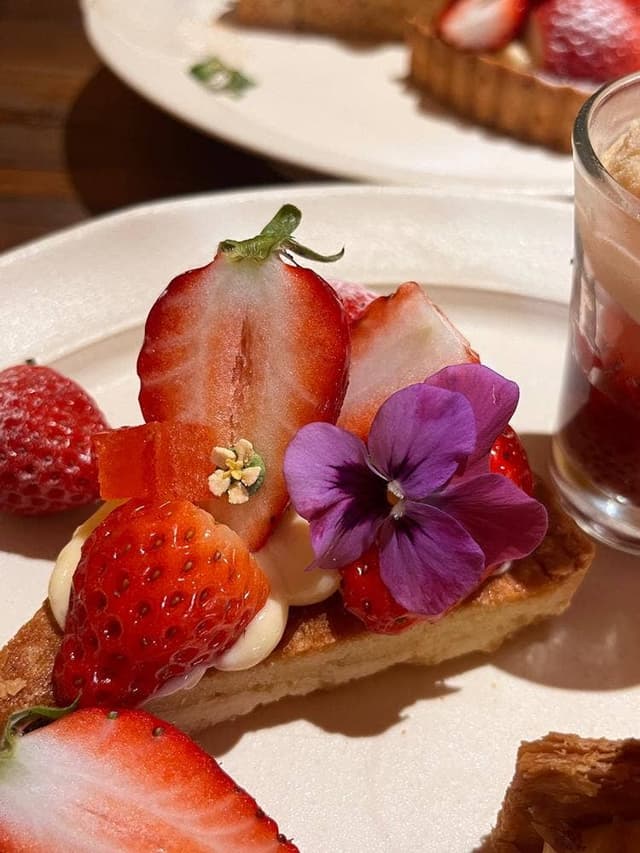 CAFE Yuri no Mori - サブ画像2
