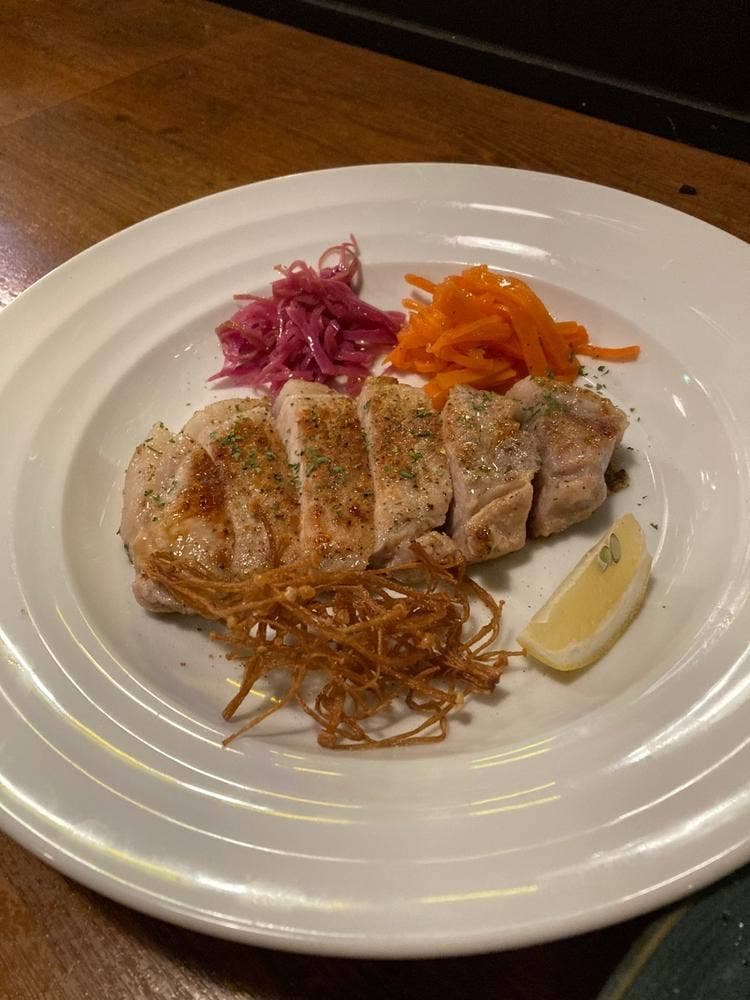 鉄板焼きとワイン F.L.a.T