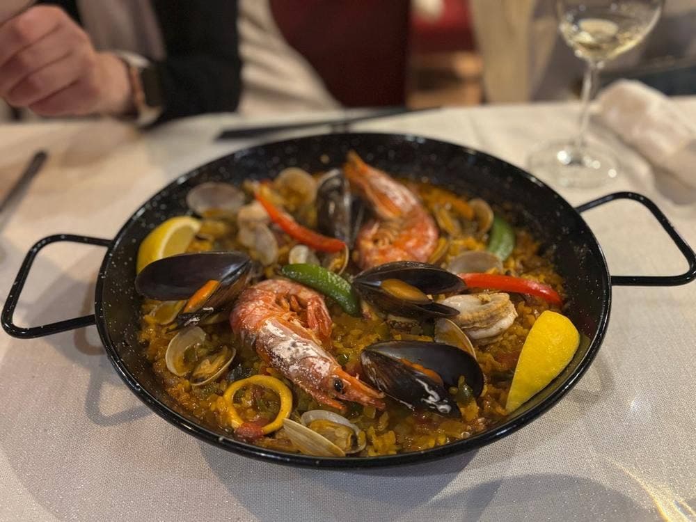 パエリア&アヒージョ バイラ