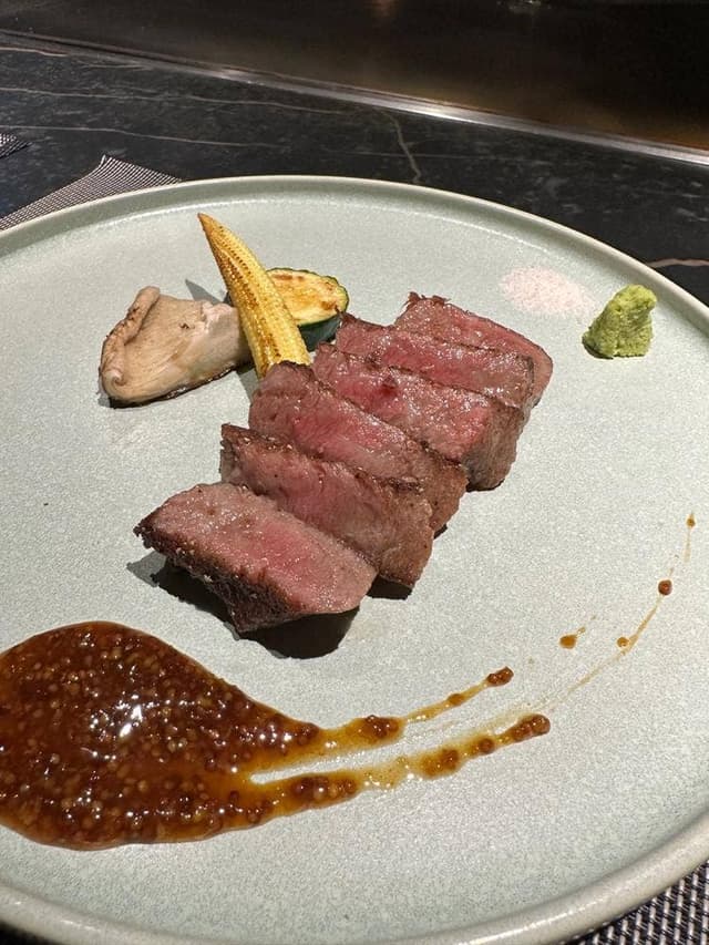 渋谷 鉄板焼き 凛 - サブ画像1