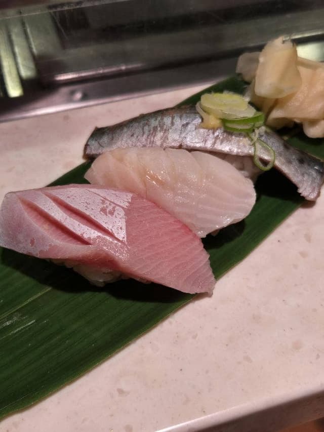 立食い寿司 根室花まる エキュートエディション新橋店 - サブ画像1