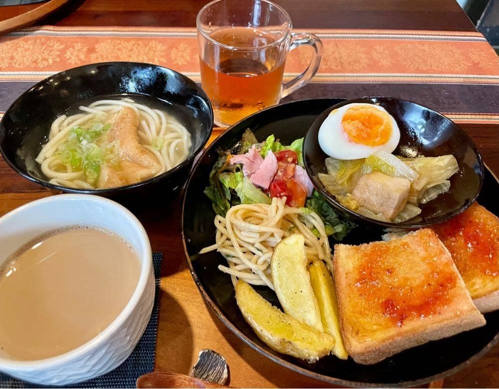 きっちん百音