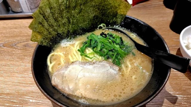 横浜家系ラーメン 銀家 川崎銀柳街店 - サブ画像3