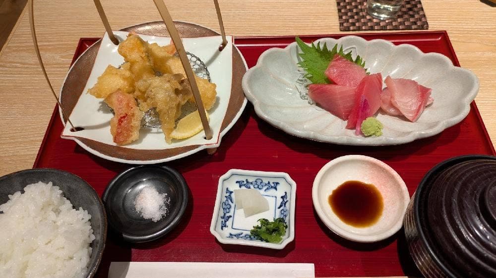 つきひ 生駒店