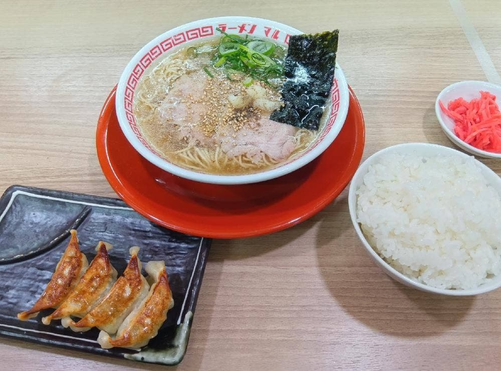 ラーメン マル