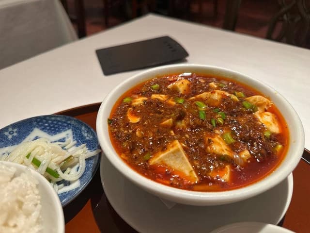 銀座ブルーリリー ステーキ＆チャイニーズレストラン - サブ画像2