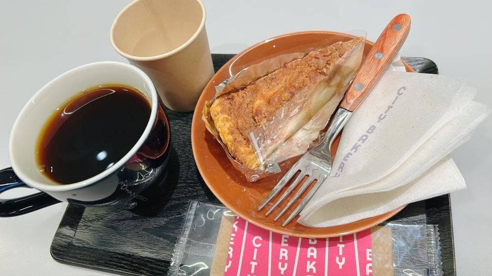 THE CITY BAKERY 京橋トダビルディング