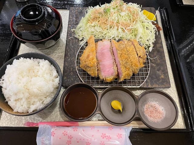 大和とんかつ八重櫻 - サブ画像2