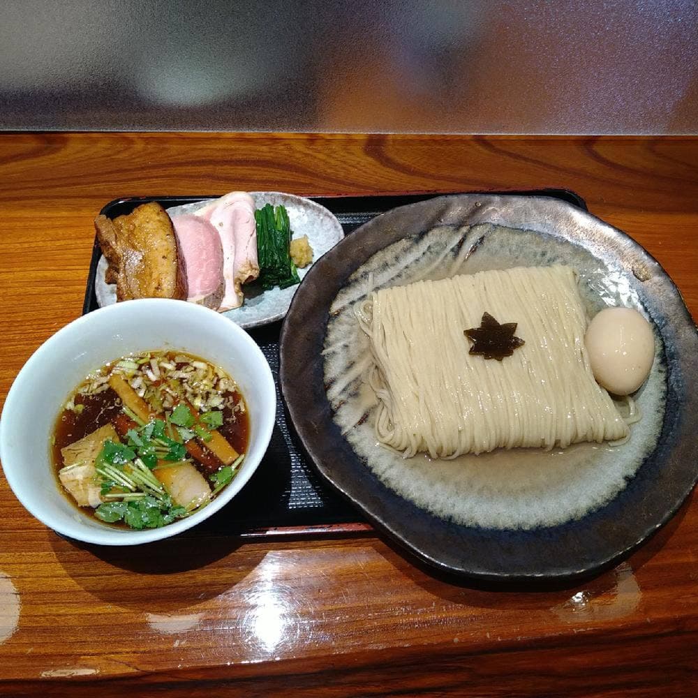 食鍛 もみじ