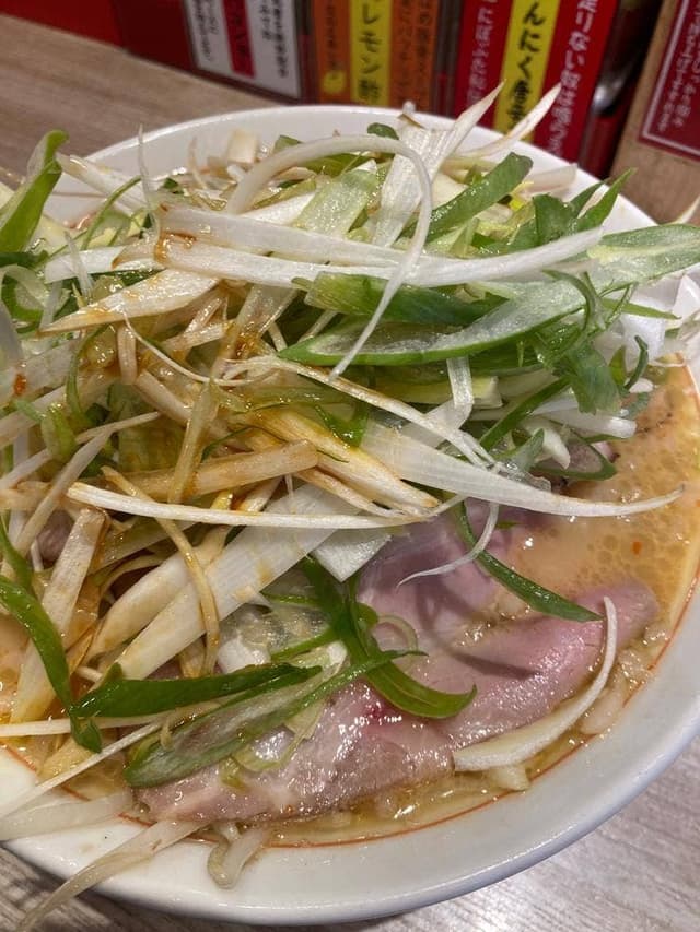 らーめん専門店 煮干しと豚 - サブ画像1