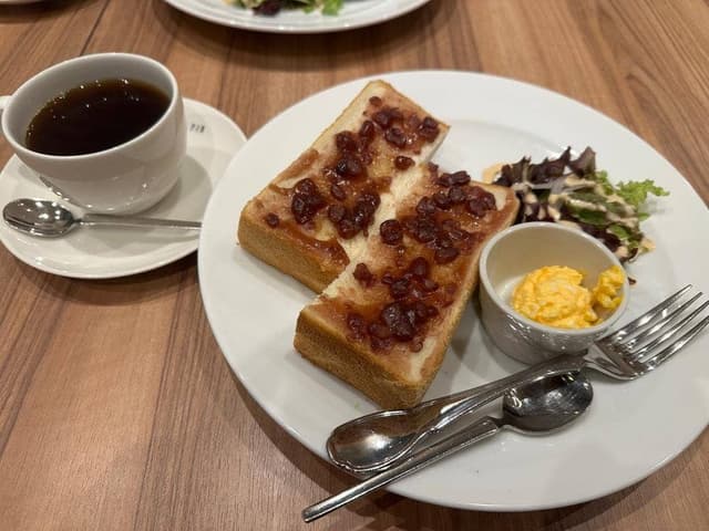 CAFE LE PIN 伏見店 - サブ画像3
