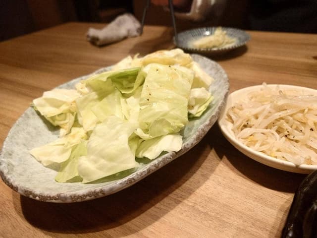 肉汁餃子と炭火焼き鳥 語り屋 全席個室居酒屋 名古屋駅前店 - サブ画像3