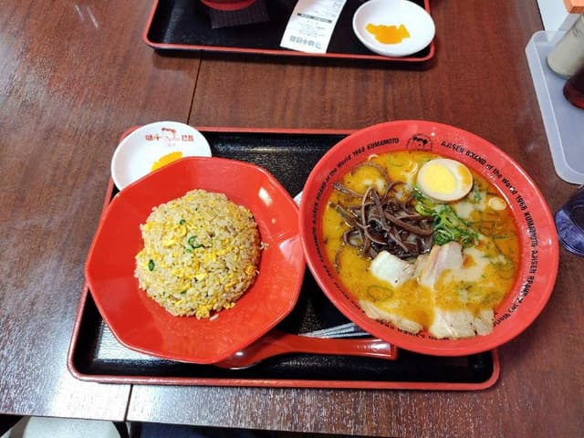 味千ラーメン OMM店 - サブ画像3