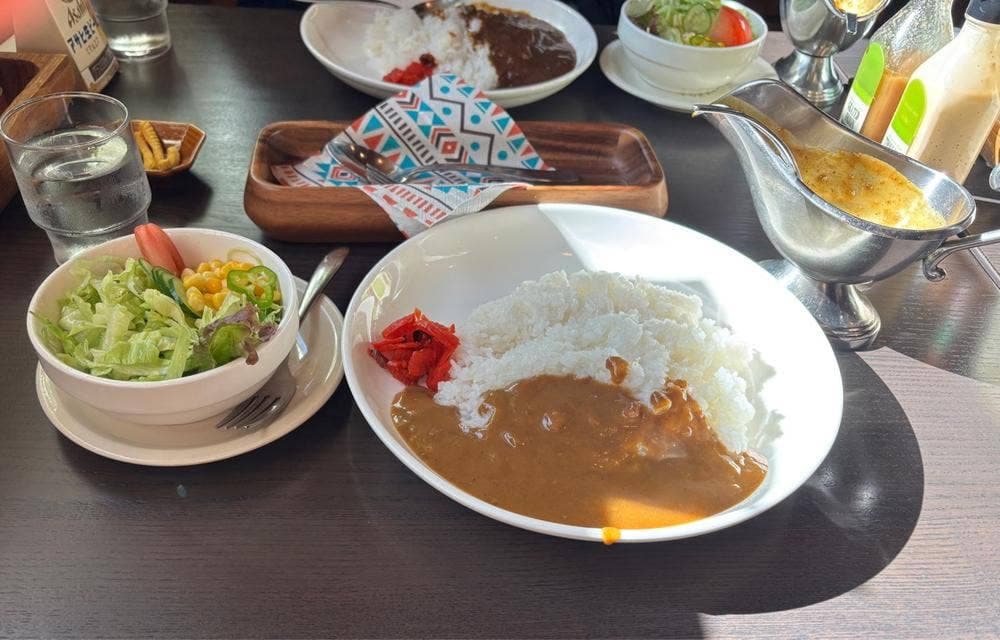トラヤ