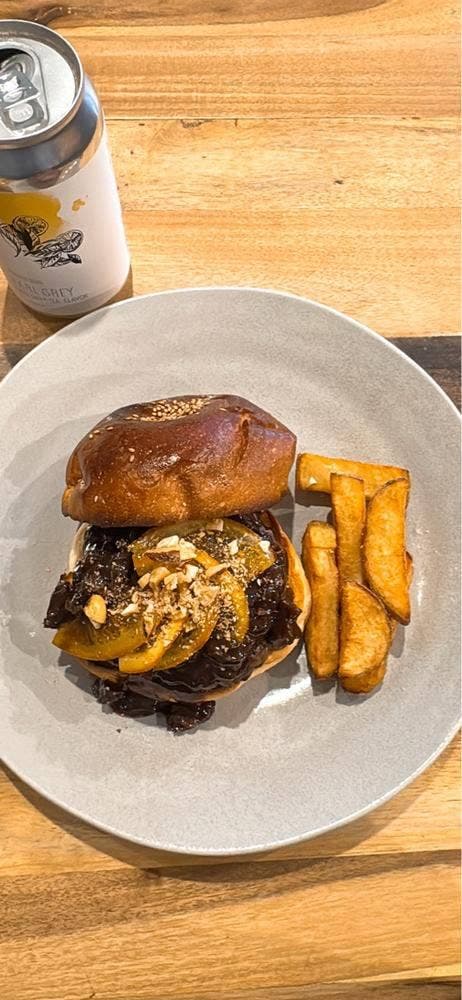 9 Hamburger & Dinner Bar - サブ画像1