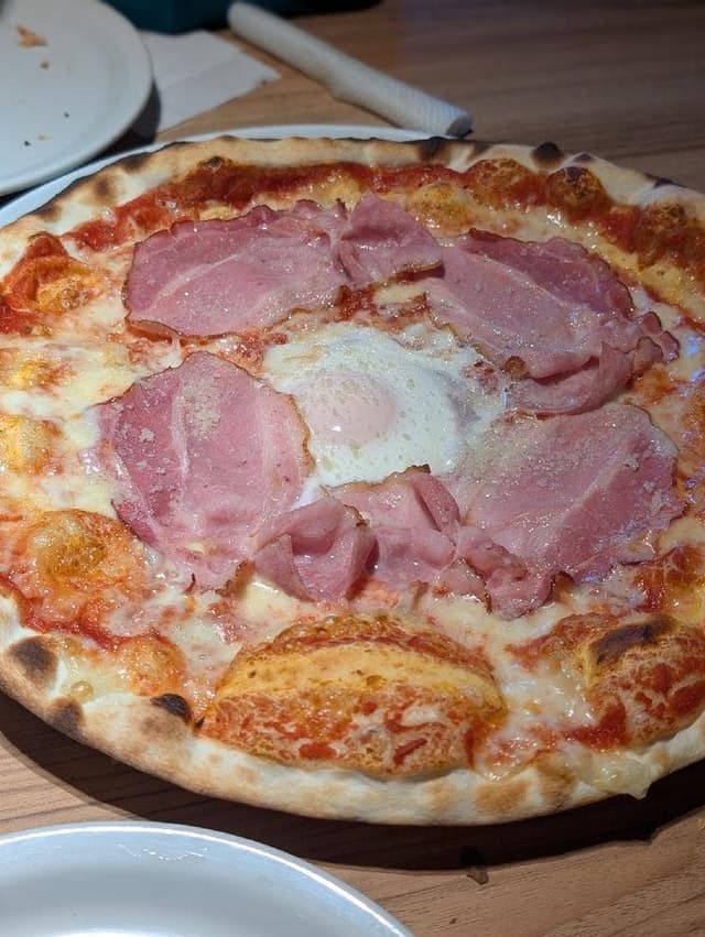 アトリエ・ド・フロマージュ 軽井沢ピッツェリア - サブ画像1