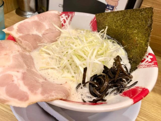 豚骨麺屋一番軒 金山駅南口店 - サブ画像1