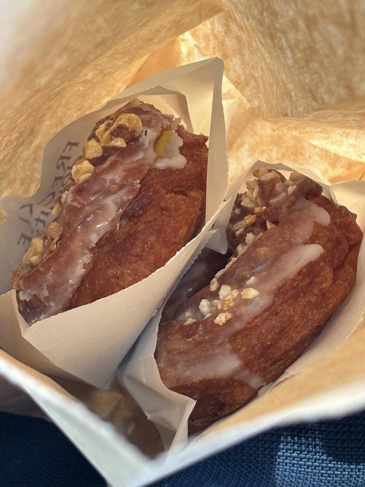 FRECKLE donuts