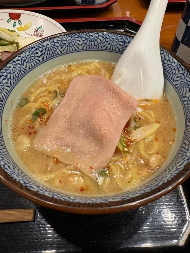 牛たん焼き 仙台辺見 ニッケコルトンプラザ店 - サブ画像3