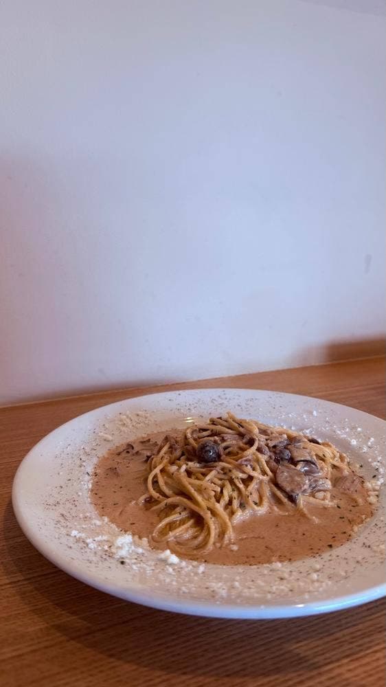 Dining Cafe Dai
