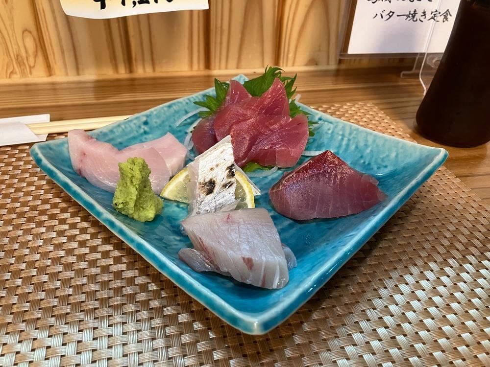 肴の酒場 かもめ食堂