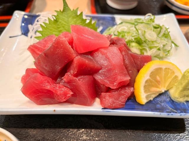 鮪小屋本店 エスカ店 - サブ画像3