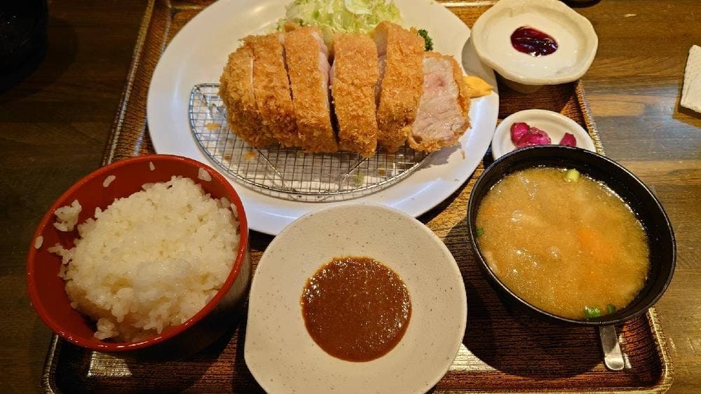 とんかつ専門店 かつ勇