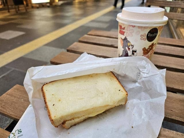 タリーズコーヒー -SELECT- きときと市場とやマルシェ店 - サブ画像1