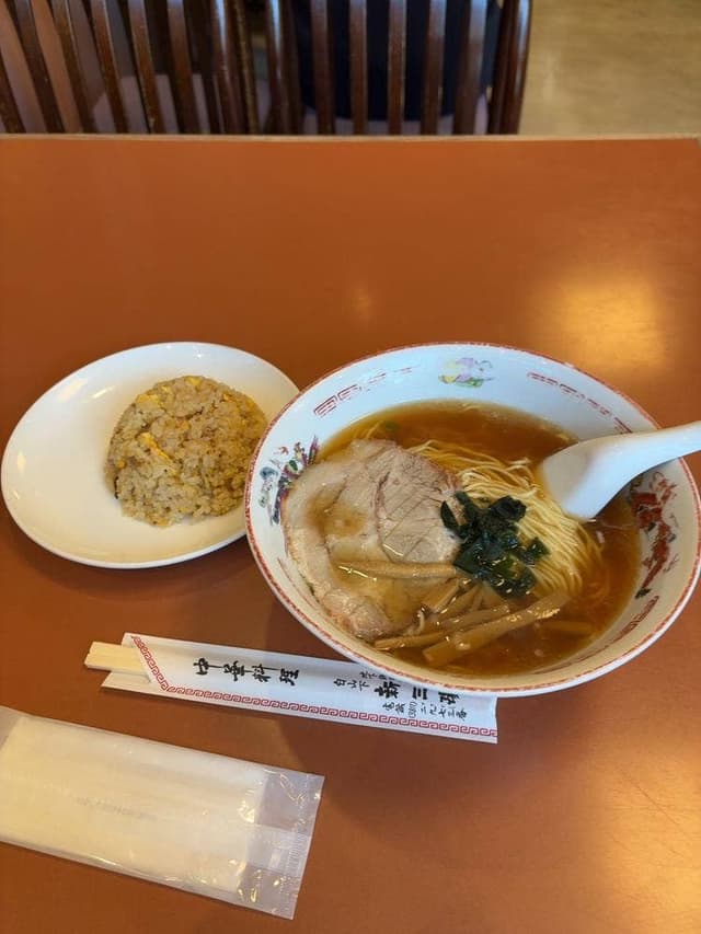 新三陽 白山店 - サブ画像3