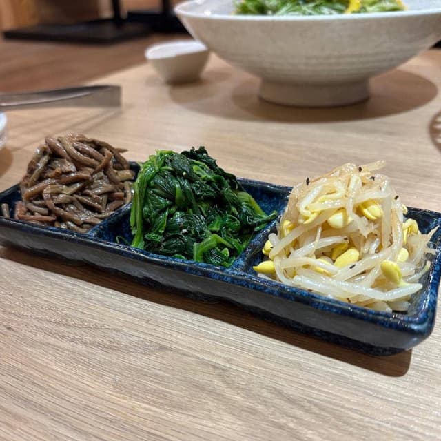 和牛炭火焼肉 すぎ山 - サブ画像1