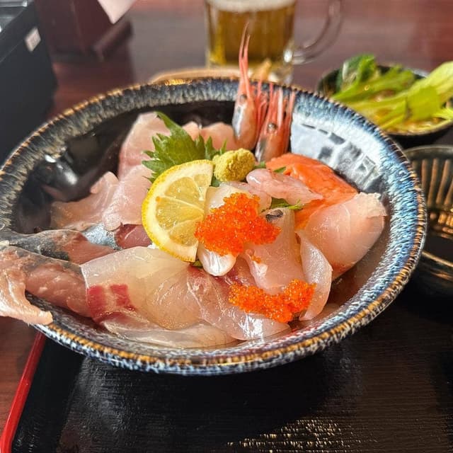 TETORAPOD テトラポット 海沿いの溜まり場 - サブ画像1