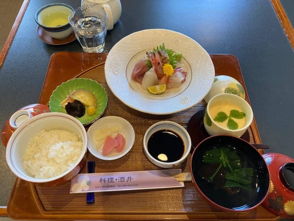 料理 酒井