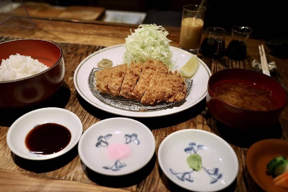 かつ好