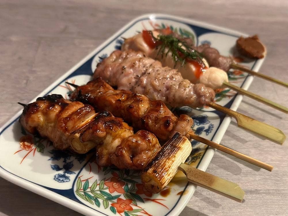 鶏出汁餃子と焼鳥 つじや 七条店