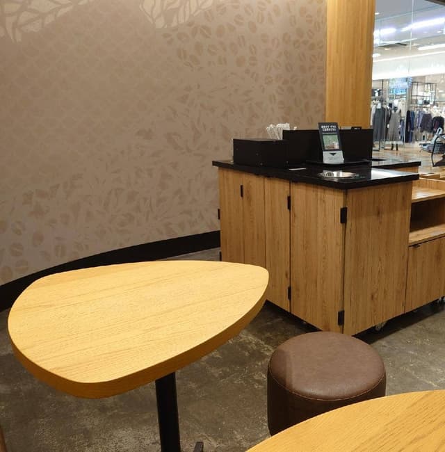 スターバックス コーヒー イオン釧路店 - サブ画像3