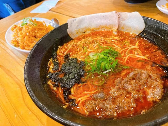 博多テールラーメン たのしや - サブ画像2