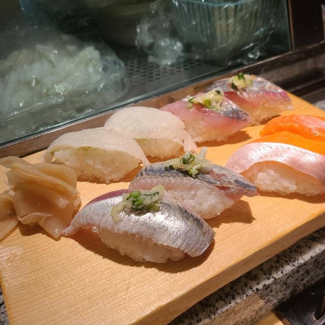 英鮨 渋谷店 - サブ画像1