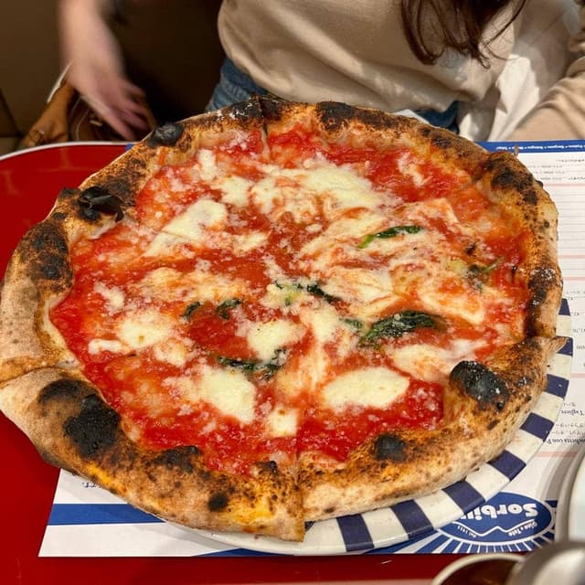 Gino Sorbillo Artista Pizza Napoletana コレド室町テラス - サブ画像1