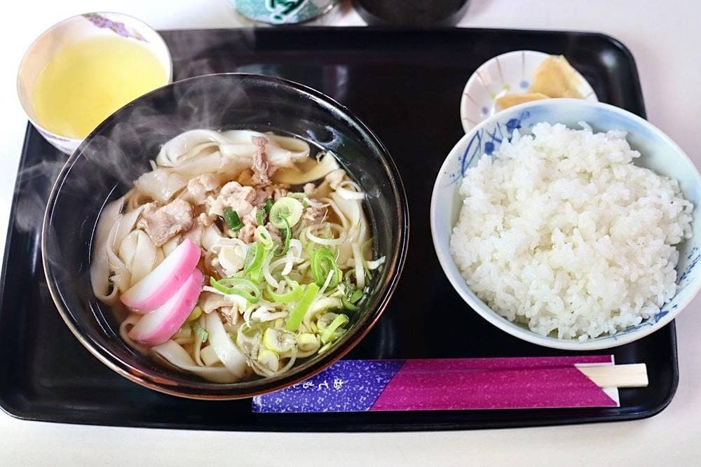 なぐも 大高店