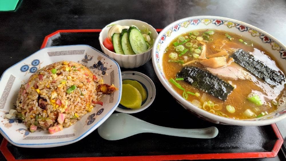 ラーメン万万