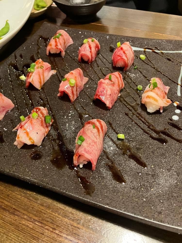 和牛もつ鍋と炙り和牛寿司 完全個室居酒屋 せんや 五反田本店
