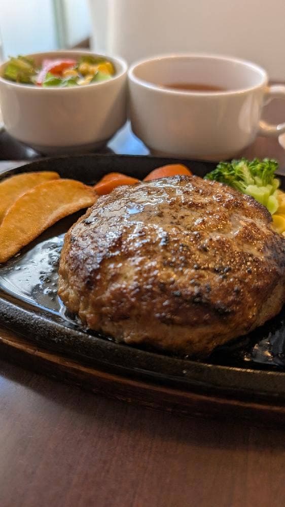 ハンバーグ・ステーキ宮崎亭 - サブ画像2