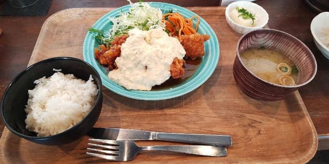 ムシャムシャ食堂 本店 - サブ画像1