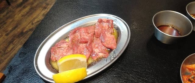 東京ホルモン3世 立花店 - サブ画像2