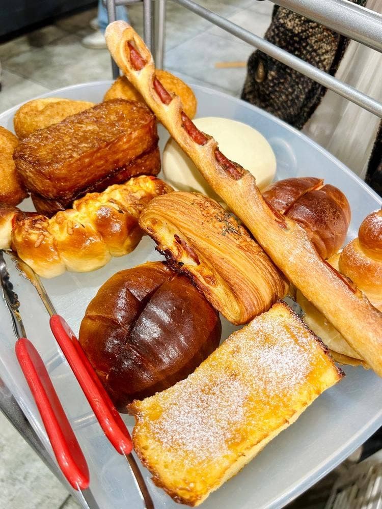 スペイン窯 パンのトラ 八事店