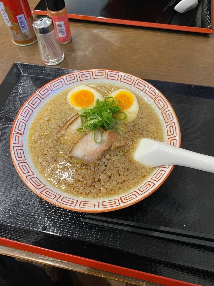 ながまる食堂