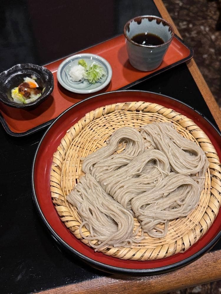 戸隠手打ちそば処 仁王門屋 タングラム斑尾店