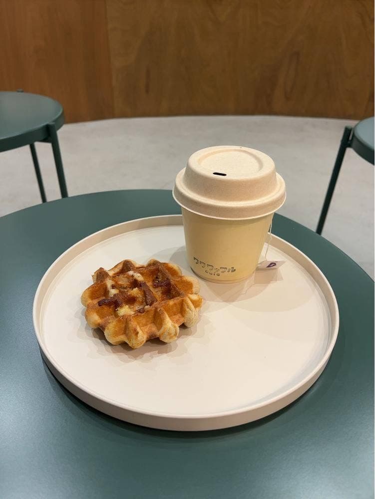 ワワワッフル cafe